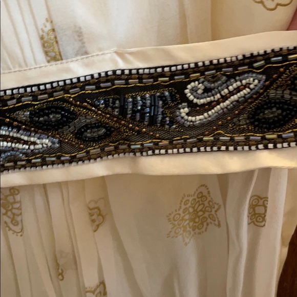 Top - Picture 2 of 3